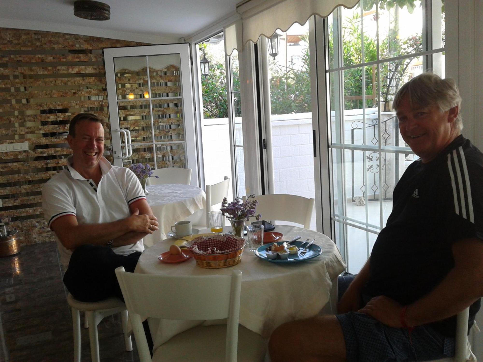 Melaike Hotel Foça Exteriör bild